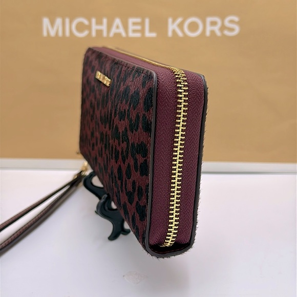 MICHAEL KORS Leather Large Continental Wristlet Phone Case Wallet Exotic Print - Picture 6 of 15
